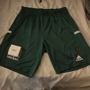 Athletic shorts